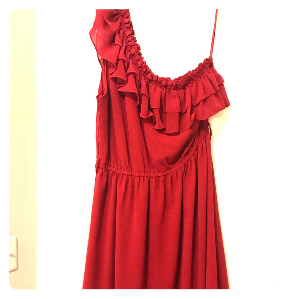 Knee length one shoulder dress